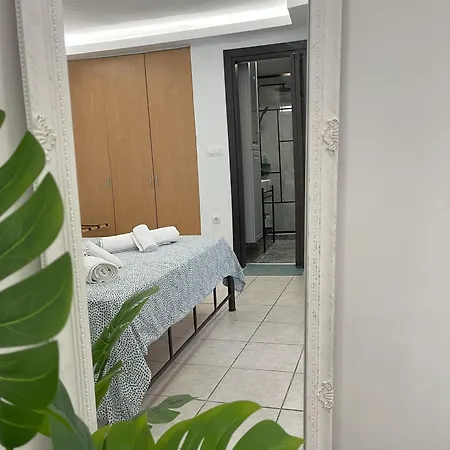 Skg Retreat Emerald - 5Min Walk From Seafront Thessaloniki Exterior photo